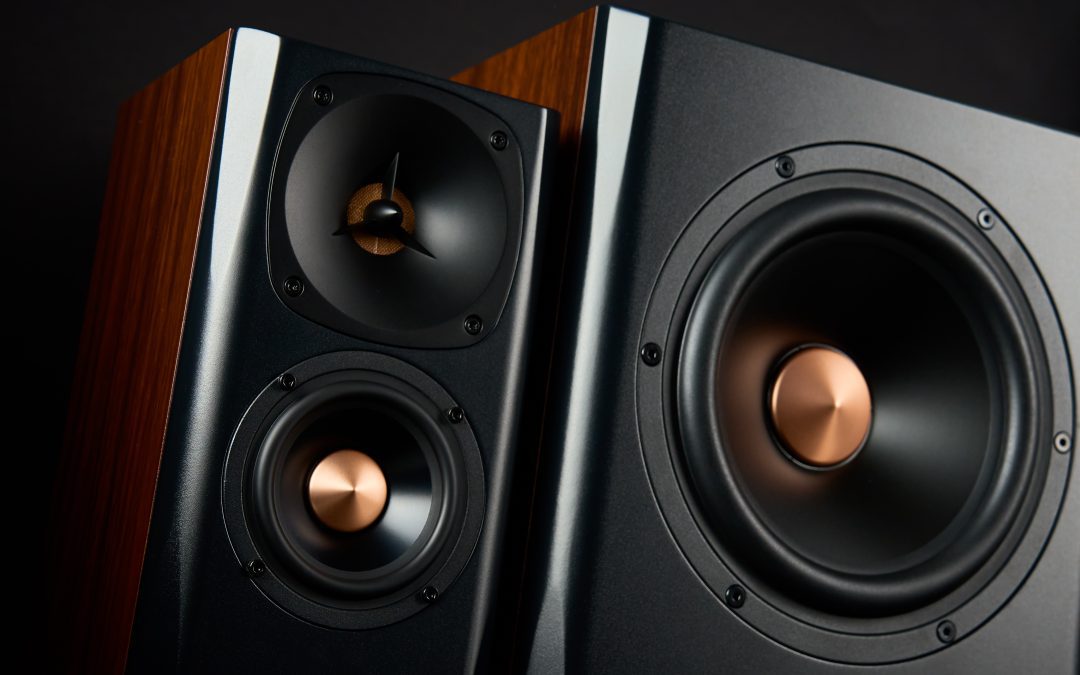 Improving Your Receive Audio with External Speakers: A Practical Guide for Hams